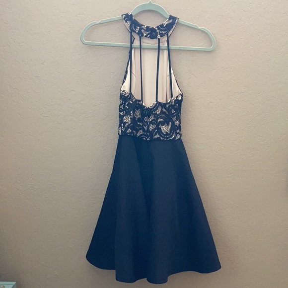 Black and Lace Special Occasion Dress - 0 - Picture 2 of 6